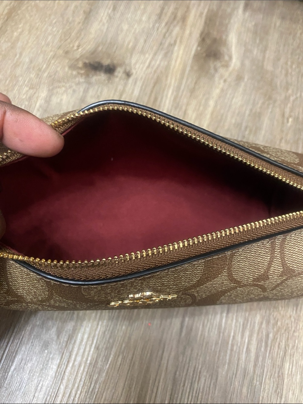Coach Makeup Case with Mirror - Picture 13 of 15